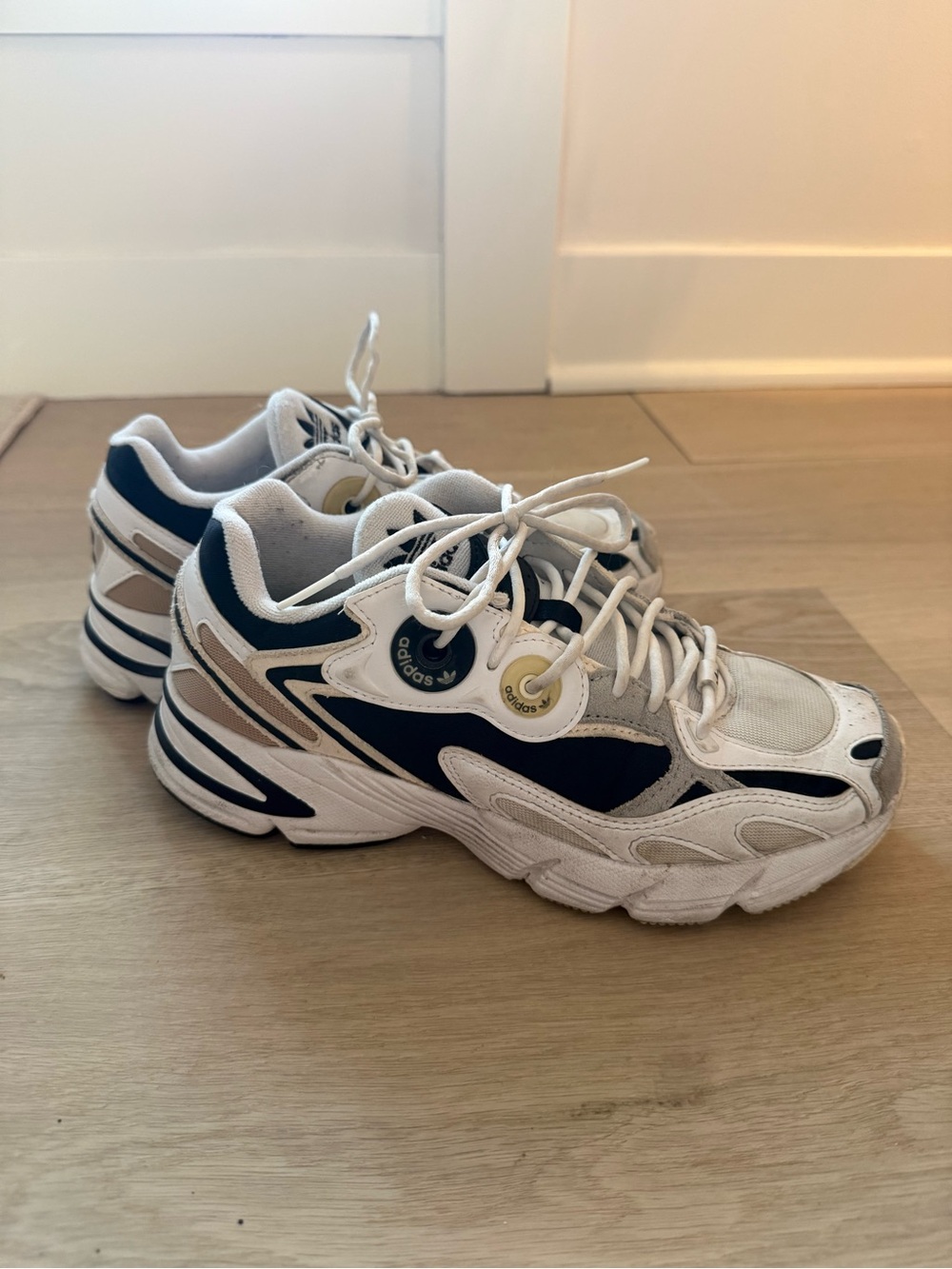 adidas Kids White and Black Retro Running Sneakers